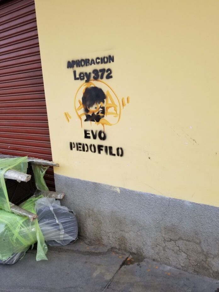 Evo 2025 grafiti